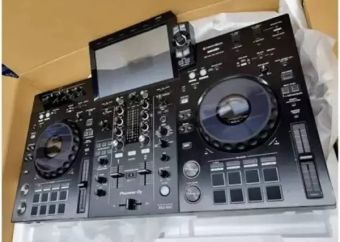 New Pioneer DJ XDJ-RX3 DJ Controller packad